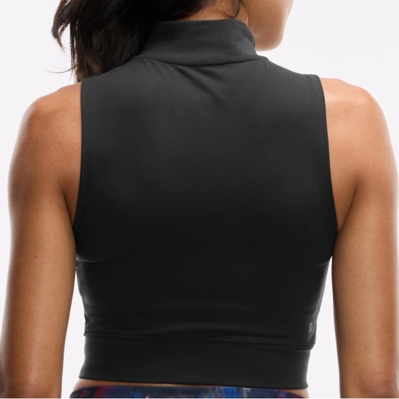 NWT PELOTON Cadent Mock Neck Tank Black - Picture 2 of 5